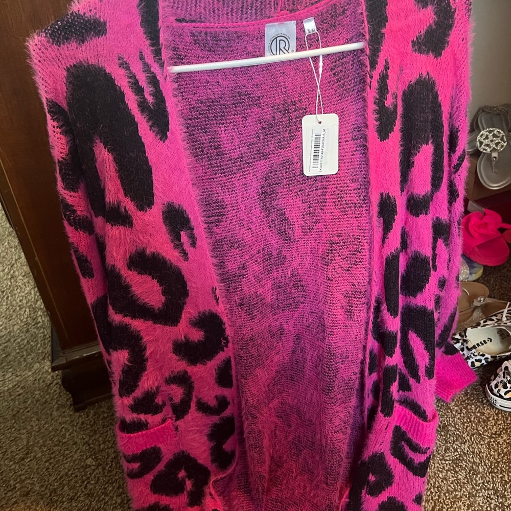 Hot pink / leopard eyelash cardigan. Size small.